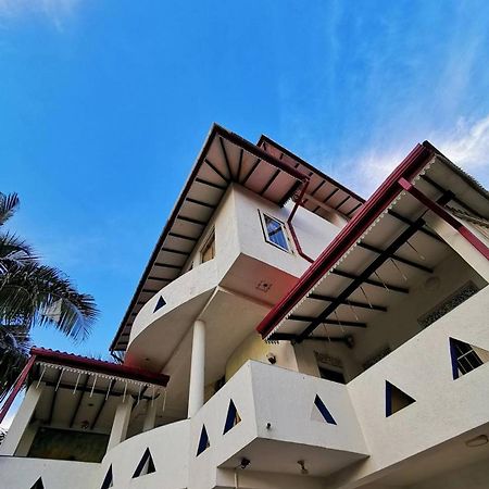 The Finz Hikkaduwa Exterior foto
