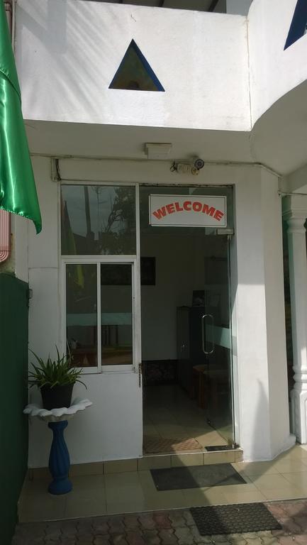 The Finz Hikkaduwa Exterior foto
