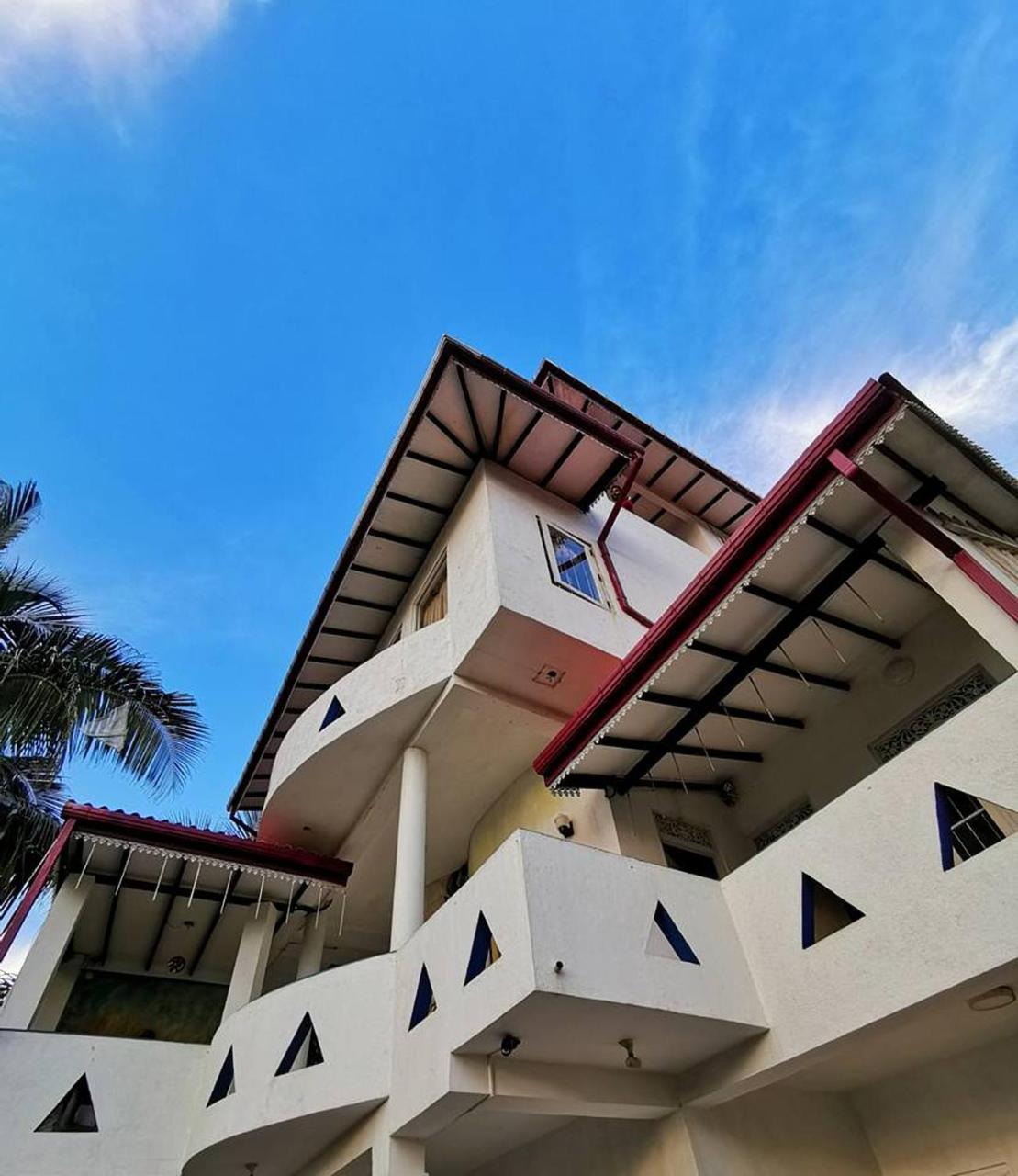 The Finz Hikkaduwa Exterior foto